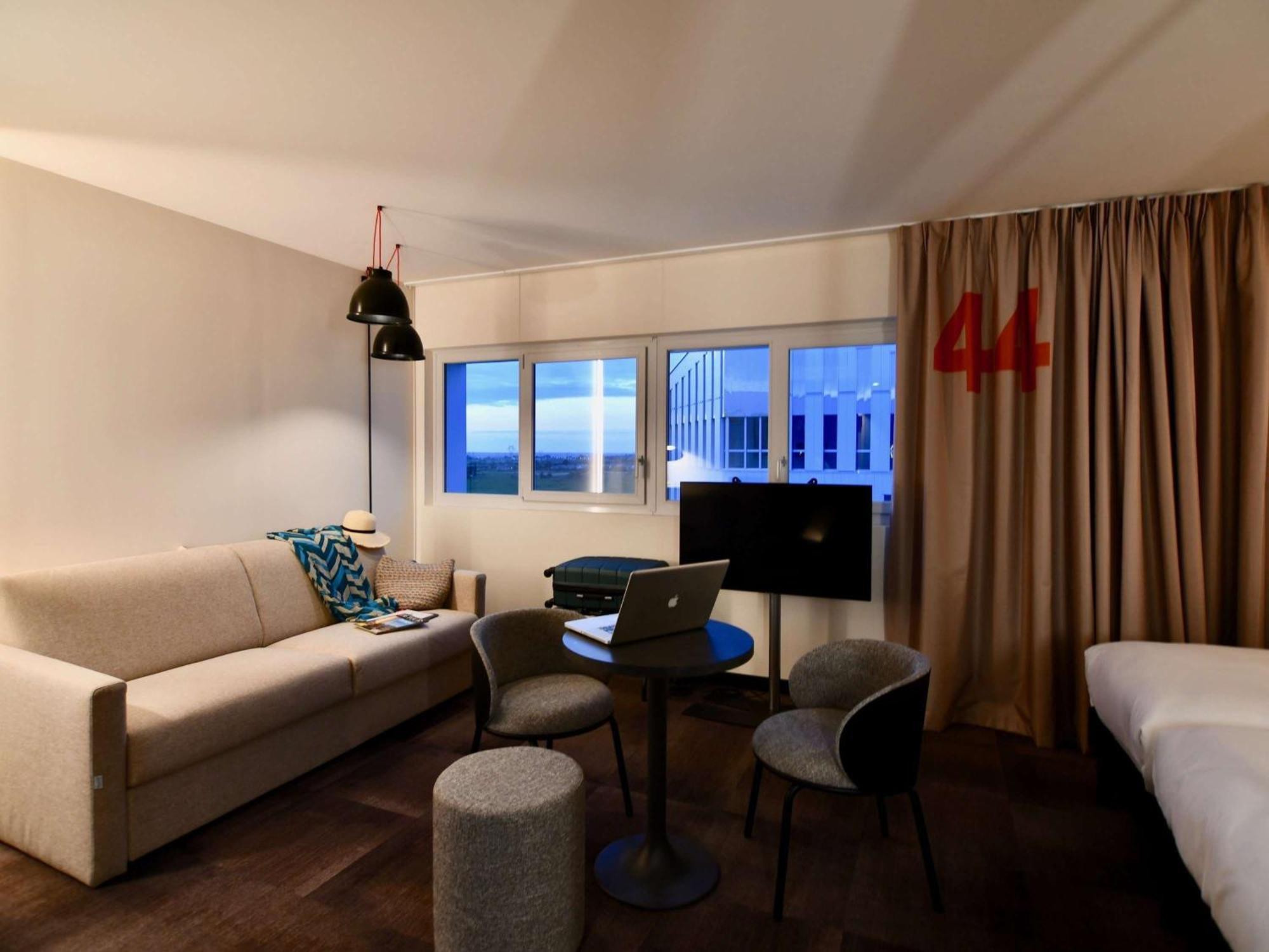 Ibis Styles Saint Nazaire Centre Gare Hotel Buitenkant foto